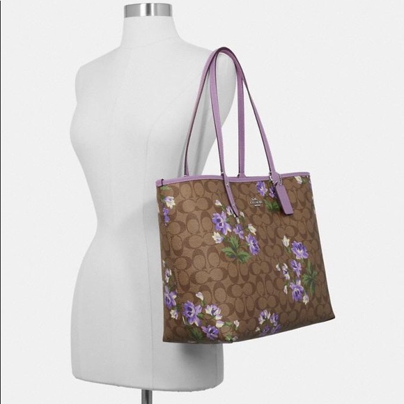 NEW🌷Coach Large Reversible City Tote NWT. - Picture 8 of 8